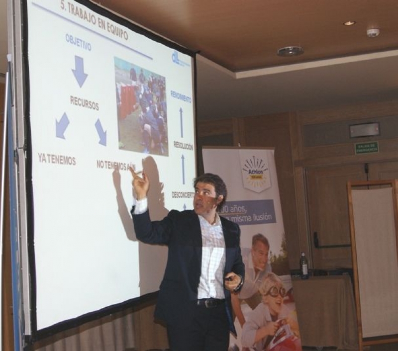 Ponencia coach Hugo Serantes